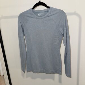 Figs Women’s Dusty Blue Salta Seamless Long sleeve Underscrub